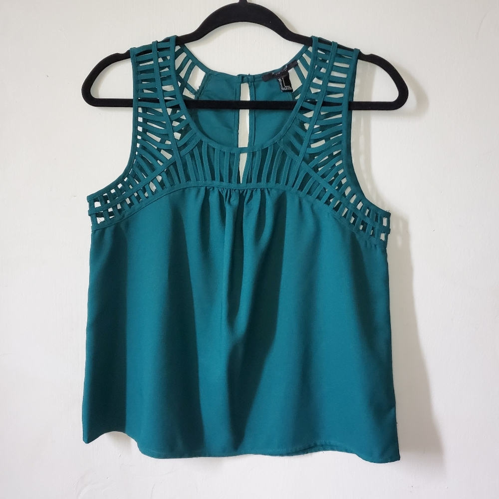 Sleeveless F21 top